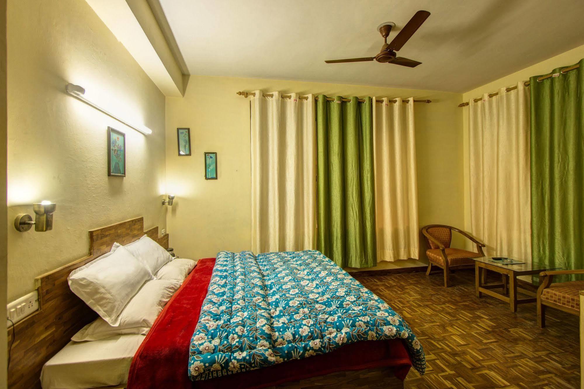 Kalinga Grand Hotel 马拉里 外观 照片