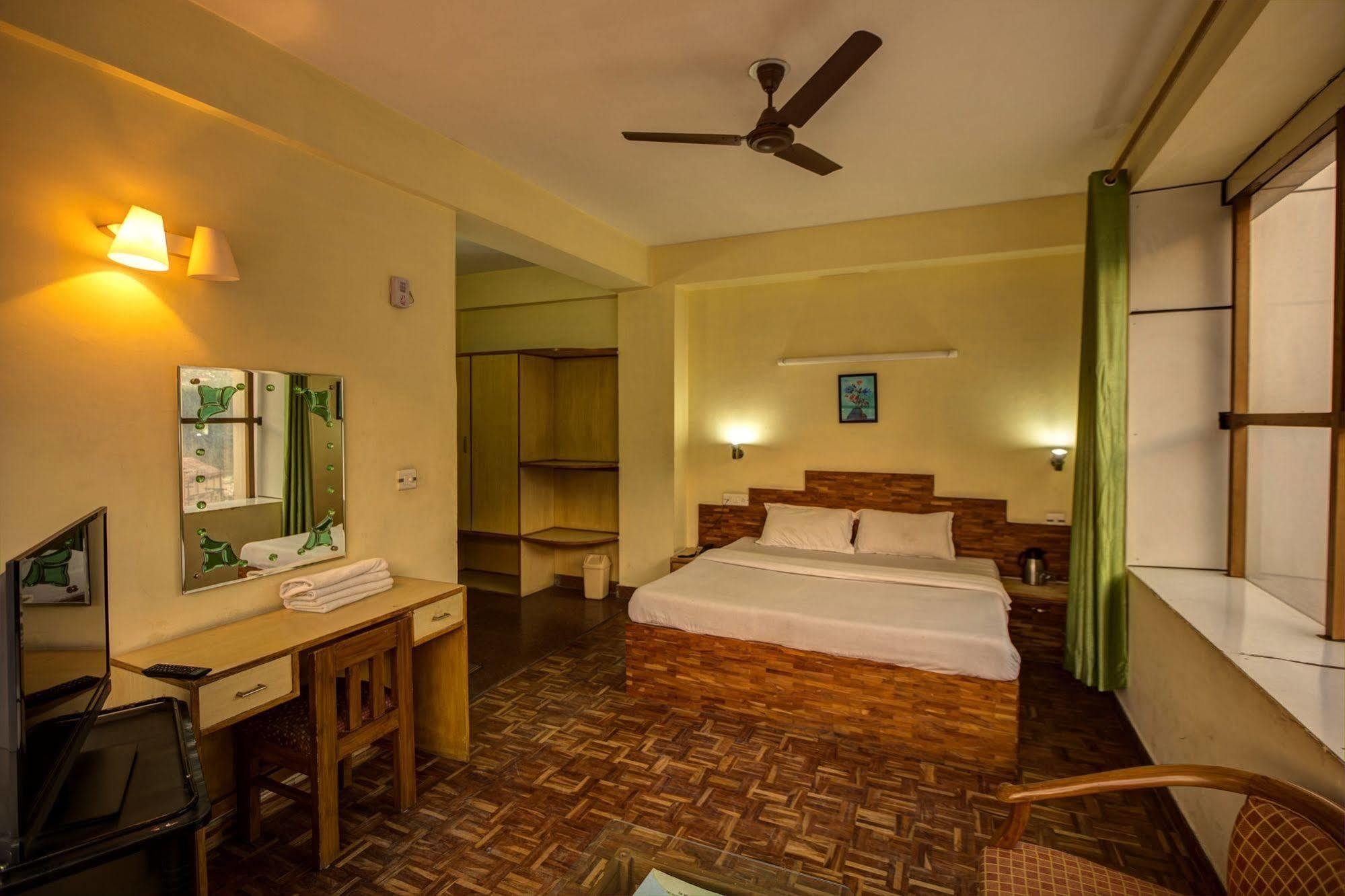 Kalinga Grand Hotel 马拉里 外观 照片